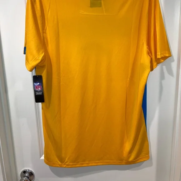 New los angeles chargers NFL team apparel yellow mens t-shirt size XL training - Picture 5 of 6